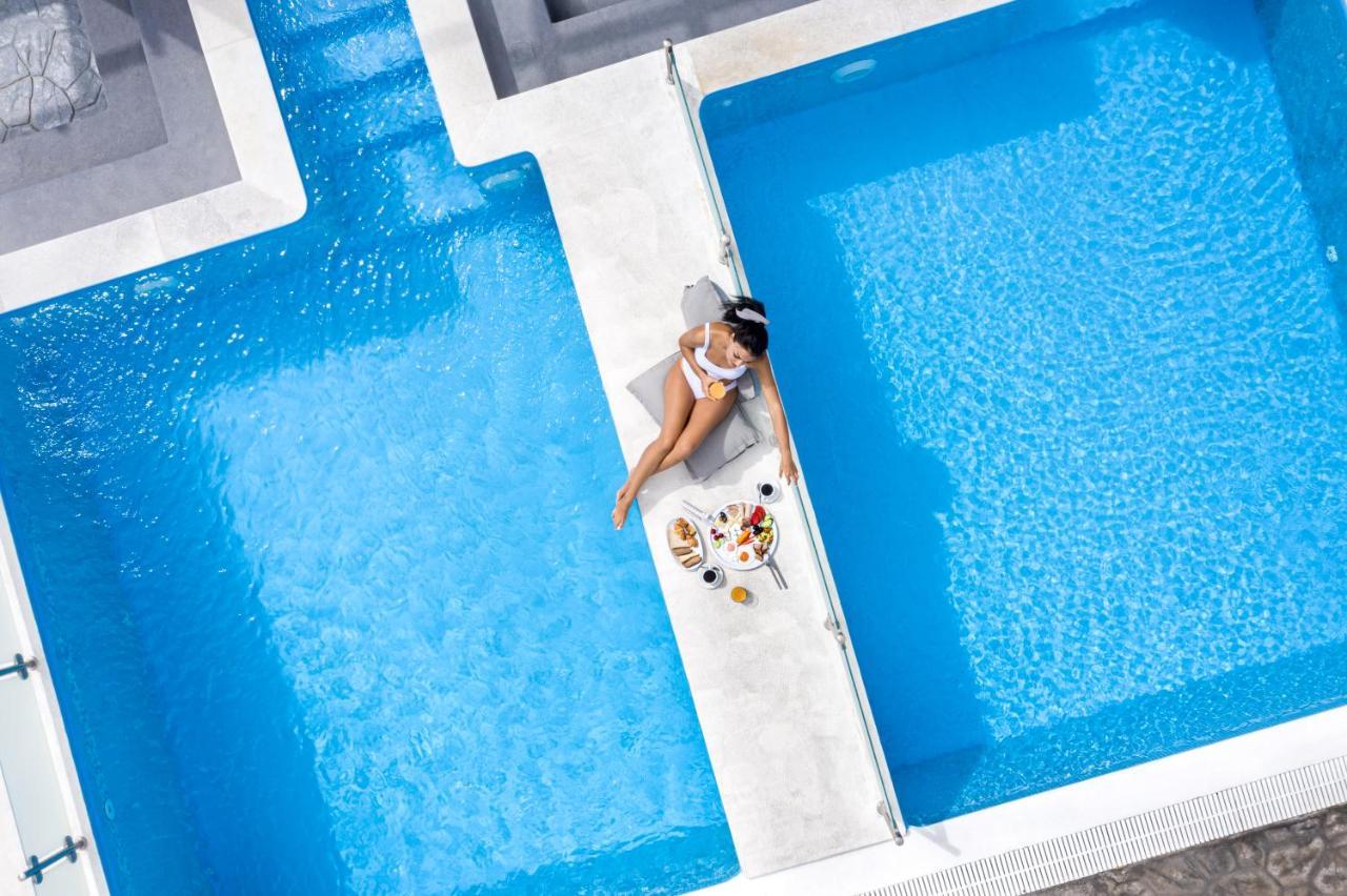 Splendour Hotel And Suites Фиростефани Екстериор снимка