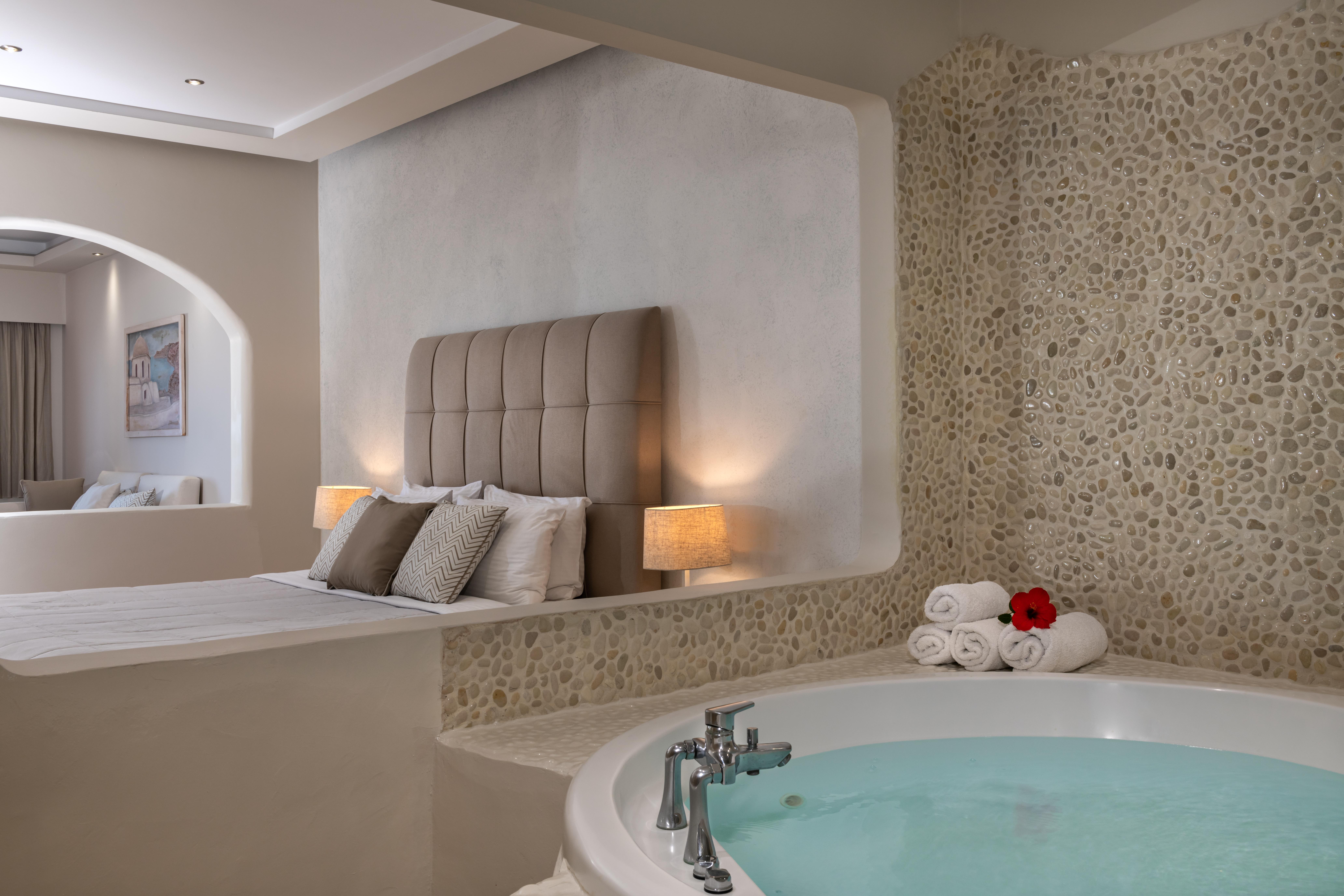 Splendour Hotel And Suites Фиростефани Екстериор снимка
