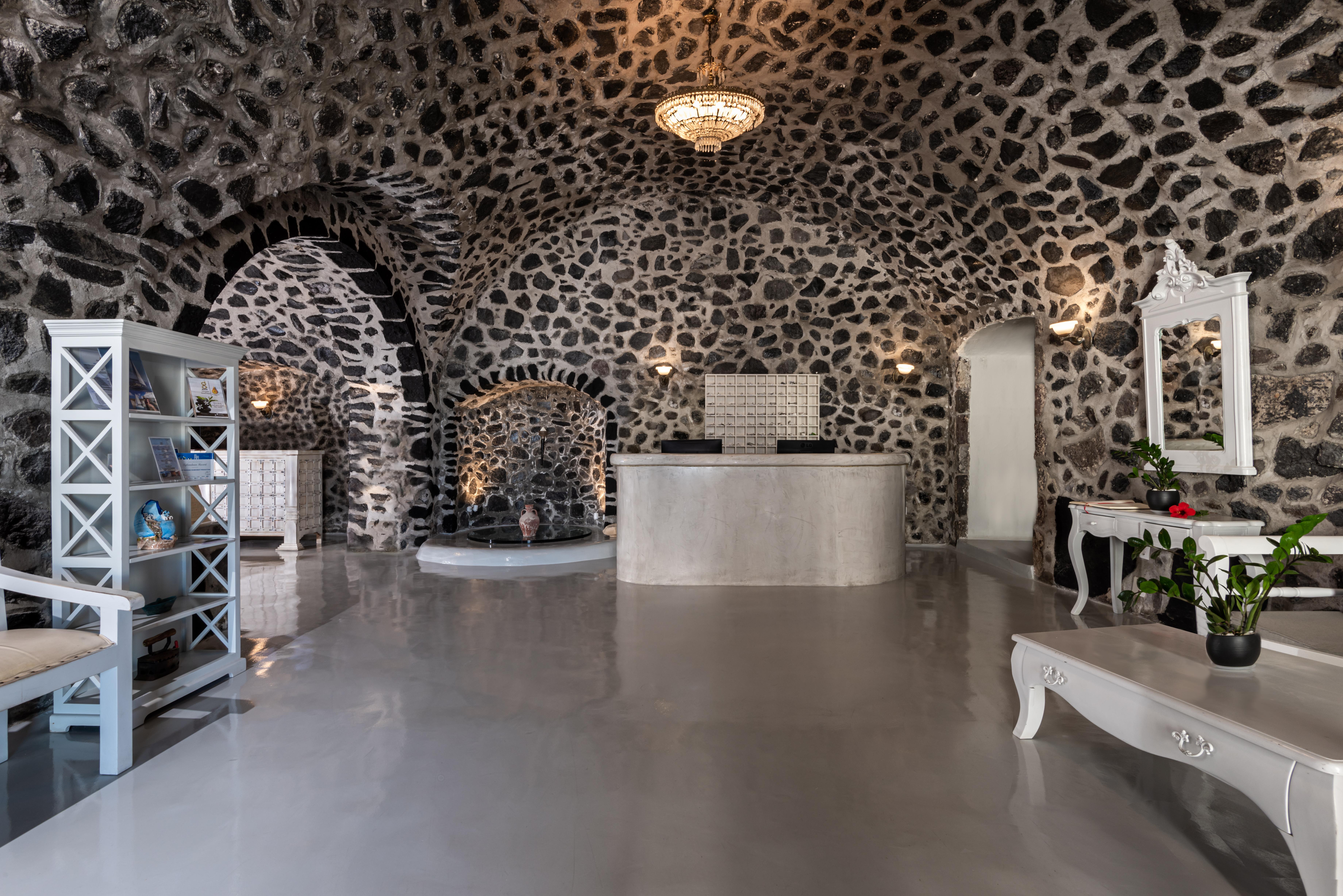 Splendour Hotel And Suites Фиростефани Екстериор снимка