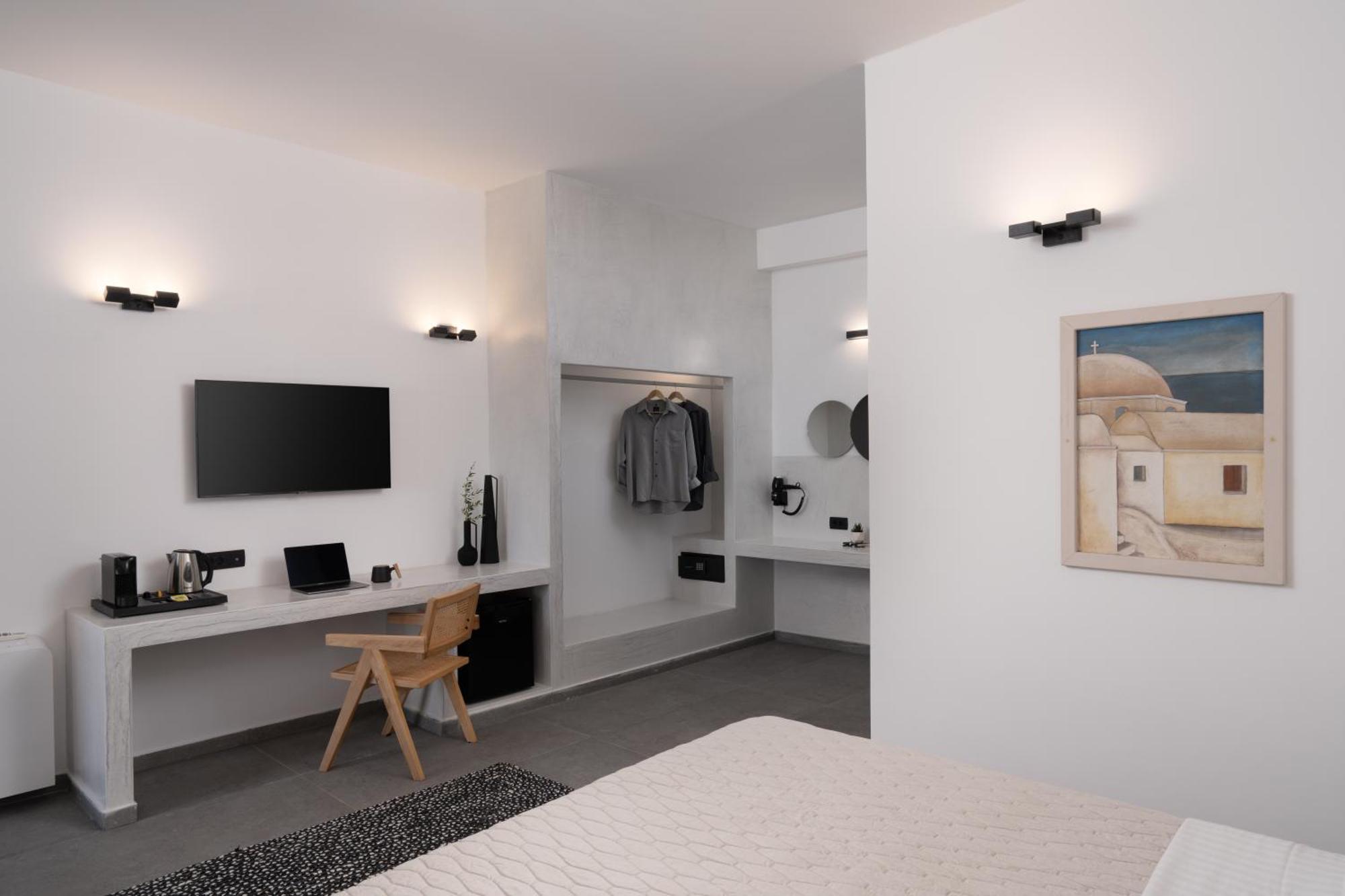 Splendour Hotel And Suites Фиростефани Екстериор снимка