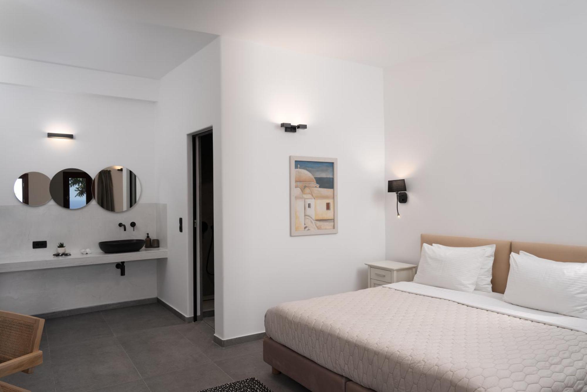 Splendour Hotel And Suites Фиростефани Екстериор снимка